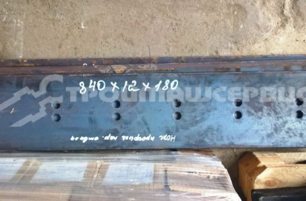 Нож 840х12х180 сталь65Г, профиль, круглые отверстия Д535-01-01