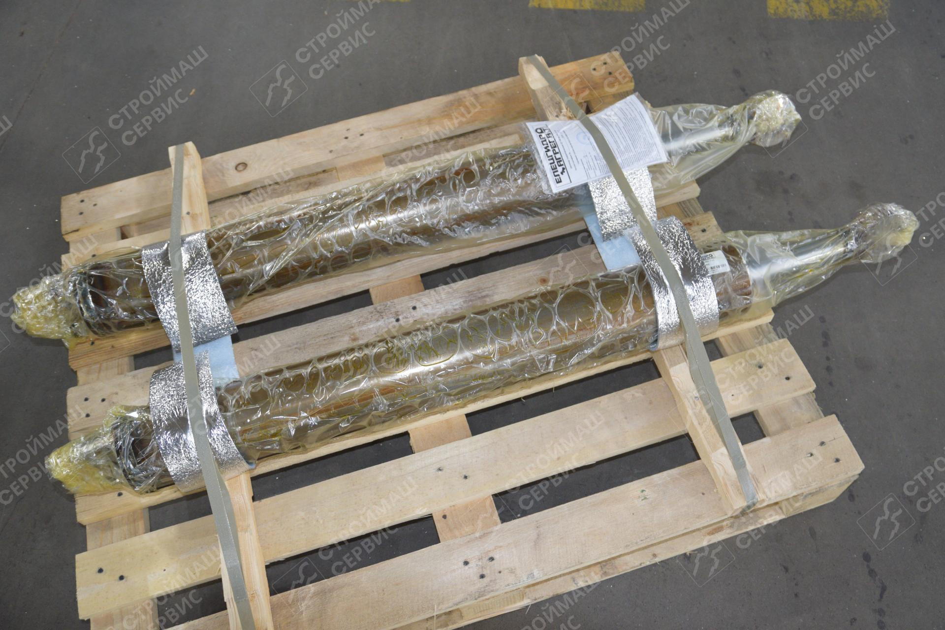 Гидроцилиндр перемещения платформы ЦГ-100.50х800.11-03 Гидроцилиндр перемещения платформы ЦГ-100.50х800.11-03